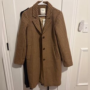 Abercrombie Houndstooth coat